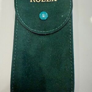 Rolex green velvet travel watch pouch luxury them